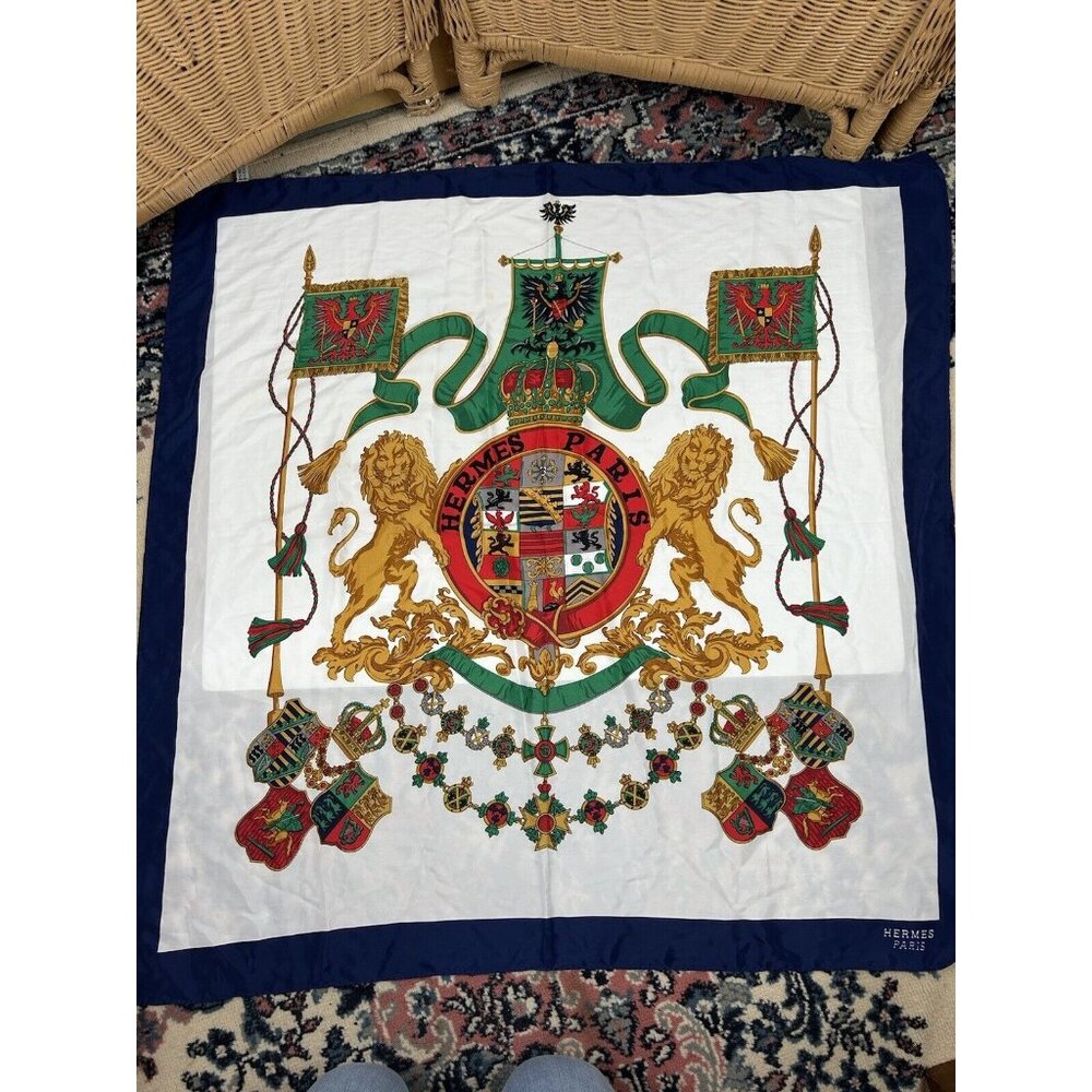 vintage hermes scarf Crest Lions Classic Retro Glam Corp 33x33 Inches